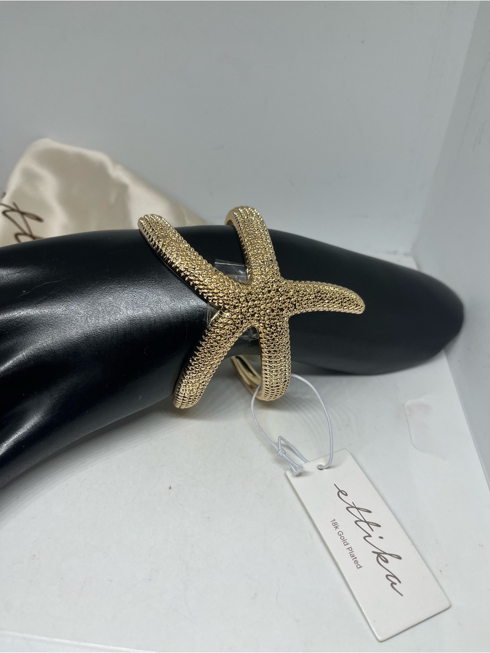 ettika 18k Gold Plated Starfish Cuff Bracelet